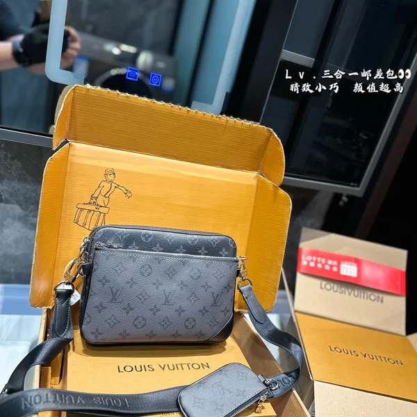 LOUIS VUITTON ルイ・ヴィトン トリオバッグ