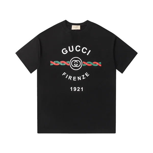 Gucci 古驰，クラシック印花 ブラック T シャツ，ショートスリーブ 超マッチング，永遠に流行る ロゴ T シャツ，大人のエレガンス ブラックトップ，ユニセックス シンプルブラック T シャツ，ブランドロゴ 夏服
