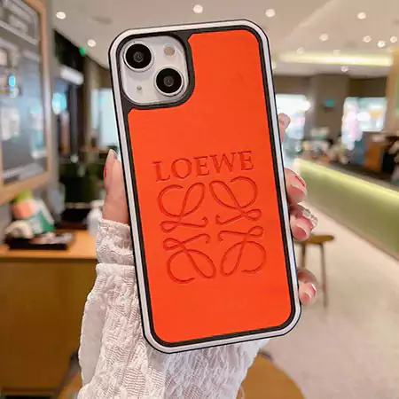 エンボスロゴ ロエベ iPhone 17 ケース