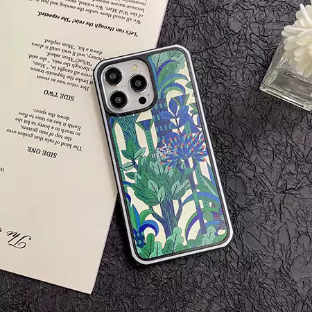 エルメス iPhone 17 カラフル ケース