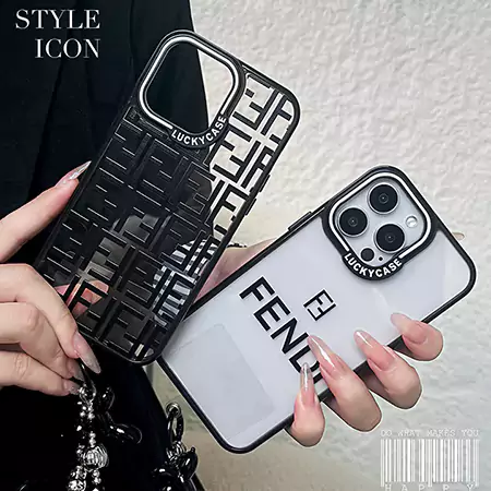 フェンディ iPhone 16/16 Pro/16 Pro Max ケース