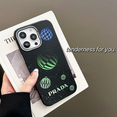 プラダ iPhone 16/16 Pro/16 Pro Max ケース