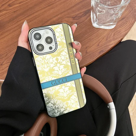 グッチ iPhone 16/16 Pro/16 Pro Max ケース