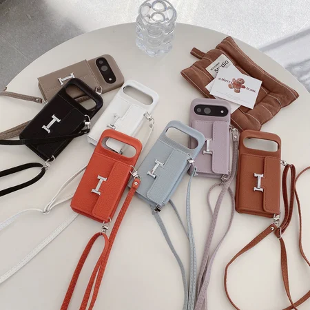 エルメス iPhone 16/16 Pro/16 Pro Max ケース