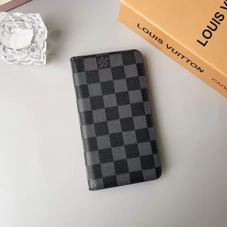 手帳型 ルイヴィトン iPhone17Proケース