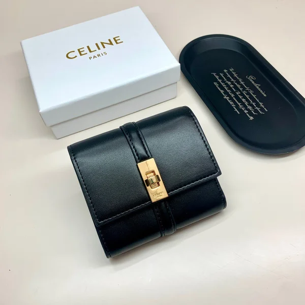 Celine コンパクトウォレット