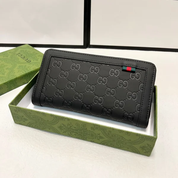 Gucci ロングウォレット