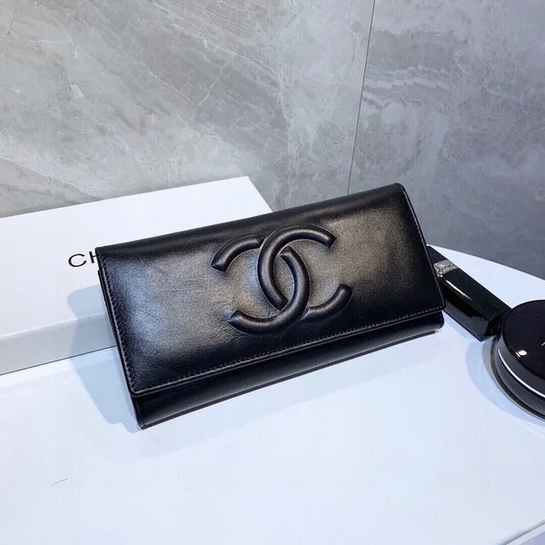 CHANEL 長財布
