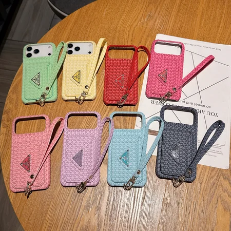 可愛いプラダ iPhone 17ケース