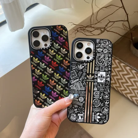 スポーティアディダス iPhone 17Pro ケース