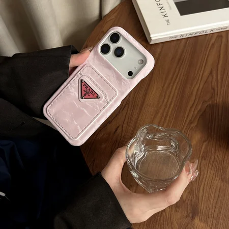 プラダiPhone17proケース TPUレザー