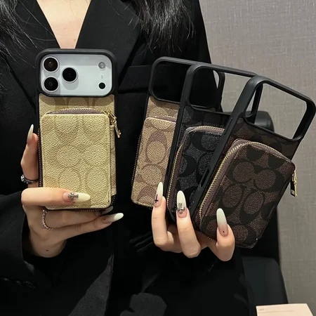 コーチ ジッパーカードホルダー iPhone17ProMaxケース