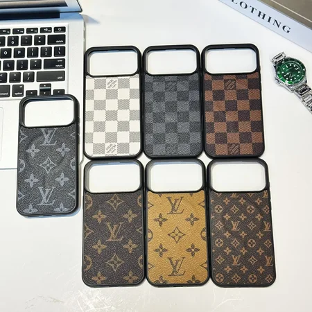 最新 ルイヴィトン iPhone17ProMax ケース