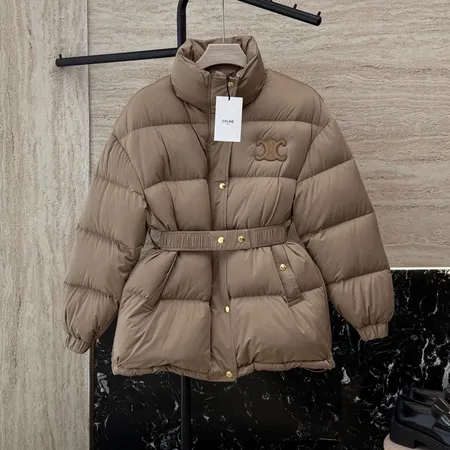 セレン celine ダウン ジャケット コピーN級品激安
