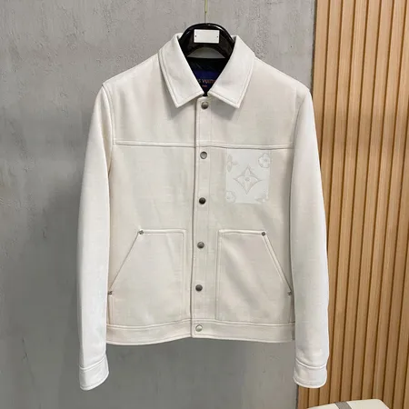 ルイヴィトン louis-vuittton ダウン ジャケット 偽物N級品激安