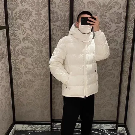 モンクレール moncler ダウン ジャケット 偽物激安通販