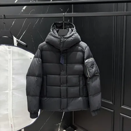 プラダ prada ダウン ジャケット コピー激安通販