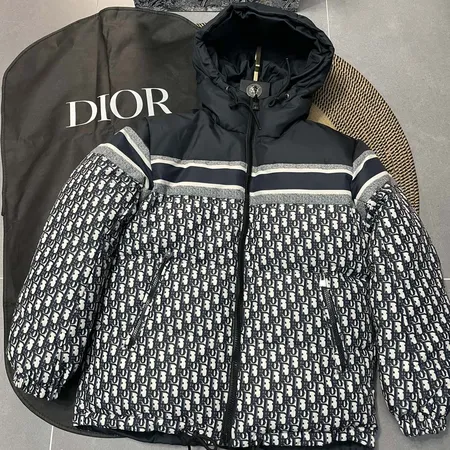 ディオール dior ダウン ジャケット コピーN級品激安