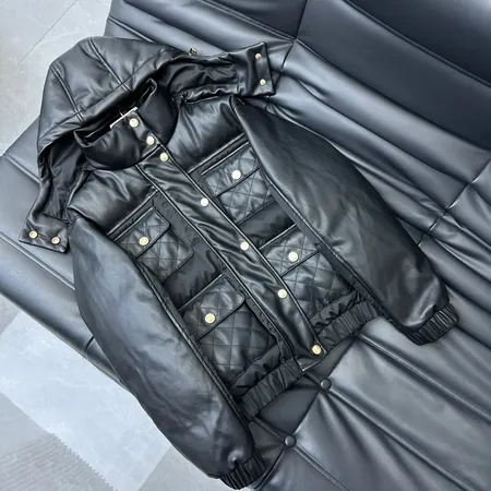 シャネル chanel ダウン ジャケット コピー激安通販