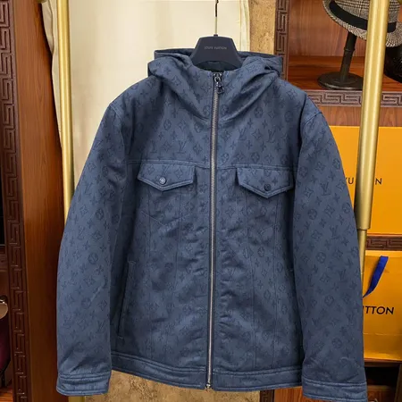 ルイヴィトン louis-vuittton ダウン ジャケット コピー全品送料無料