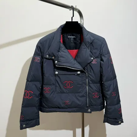 シャネル chanel ダウン ジャケット 偽物N級品激安