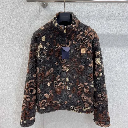 ルイヴィトン louis-vuittton ダウン ジャケット 偽物N級品激安