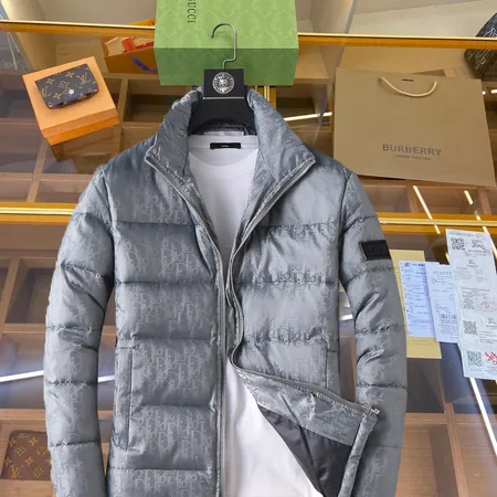 ディオール dior ダウン ジャケット 偽物N級品激安