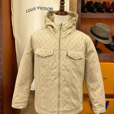 ルイヴィトン louis-vuittton ダウン ジャケット スーパーピーN級品激安