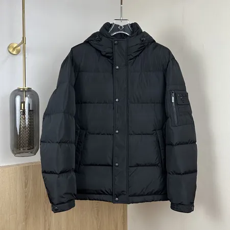 プラダ prada ダウン ジャケット スーパーピー全品送料無料