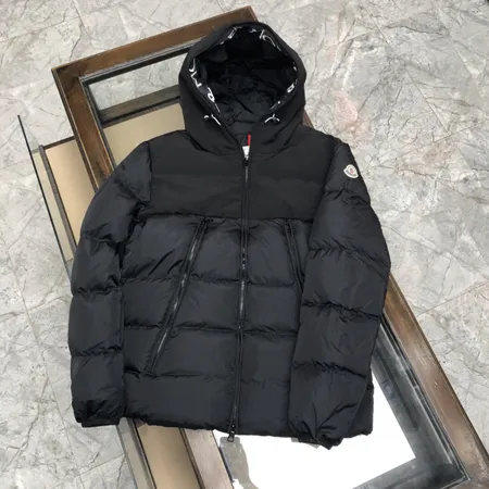 モンクレール moncler ダウン ジャケット 偽物激安通販
