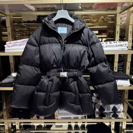 プラダ prada ダウン ジャケット 偽物激安通販