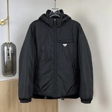 プラダ prada ダウン ジャケット スーパーピーN級品激安