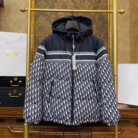ディオール dior ダウン ジャケット コピーN級品激安