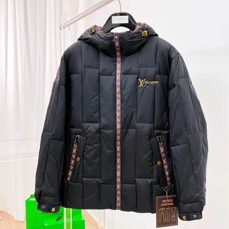 ルイヴィトン louis-vuittton ダウン ジャケット コピー激安通販