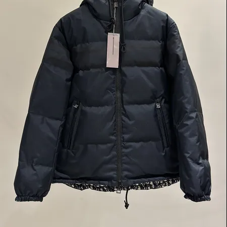 ディオール dior ダウン ジャケット 偽物激安通販