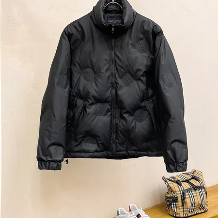 ルイヴィトン louis-vuittton ダウン ジャケット 偽物全品送料無料