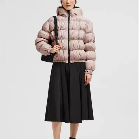 モンクレール moncler ダウン ジャケット コピー激安通販