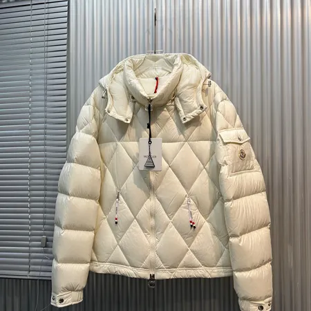 モンクレール moncler ダウン ジャケット コピー激安通販