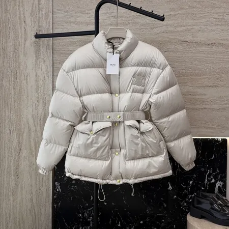 セレン celine ダウン ジャケット スーパーピーN級品激安