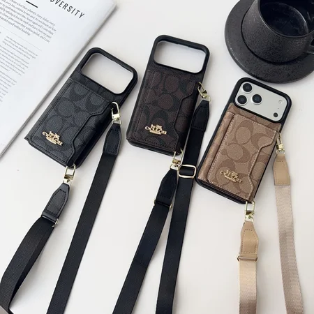 コーチ Coach シグネチャー柄 ショルダーストラップ付き カードポケット一体型 iPhone ケース 3 色展開