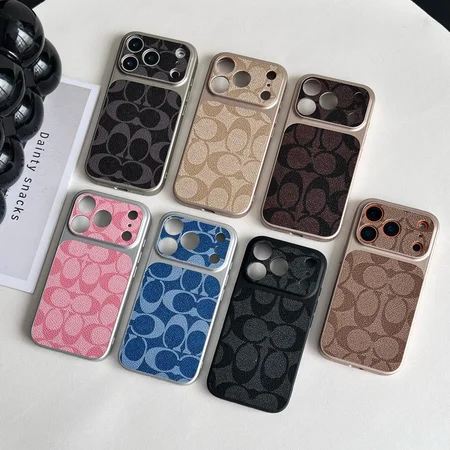コーチ シグネチャー iphone17ケース