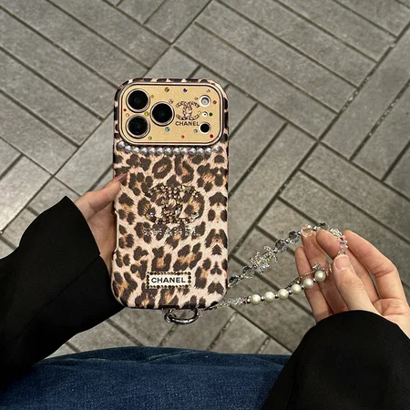 シャネルiphone17携帯ケース ヒョウ柄